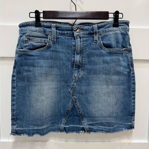 Joe's Jeans Classic Blue Denim, size 30